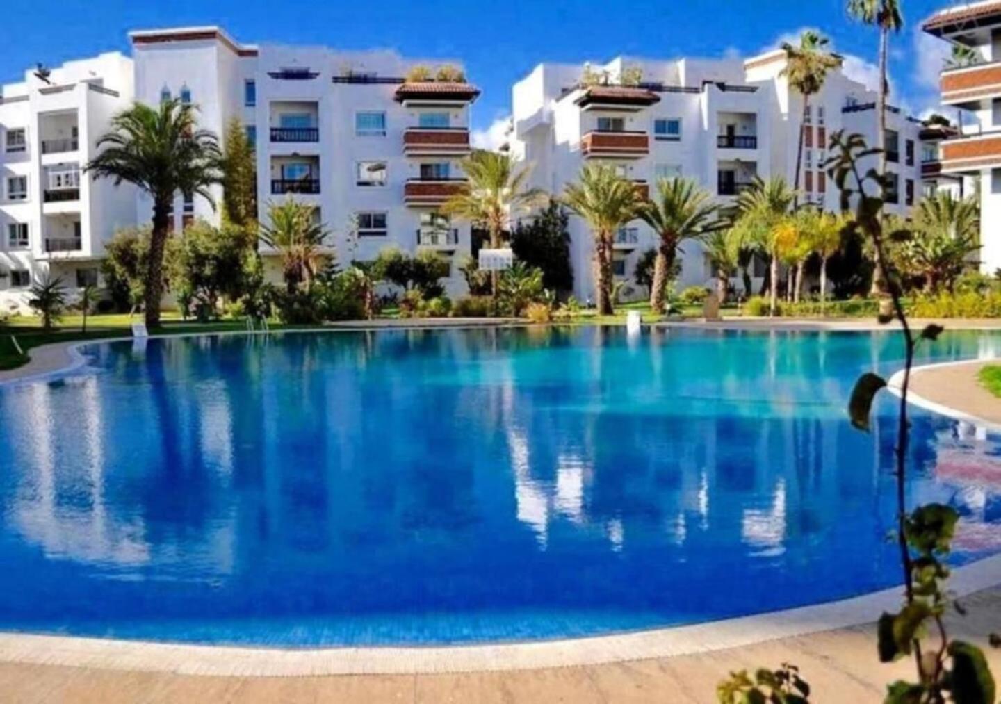 Spacious Beachview Condo Marina - Families Only Agadir Esterno foto